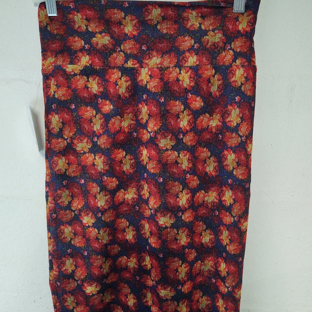 LuLaRoe Cassie skirt